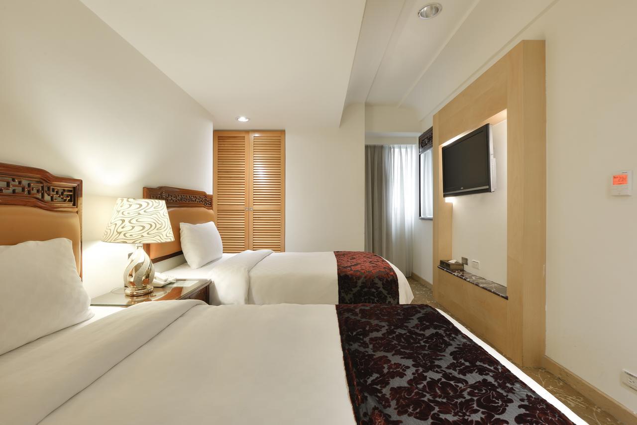 Hotel Sunshine Каосюн Екстериор снимка