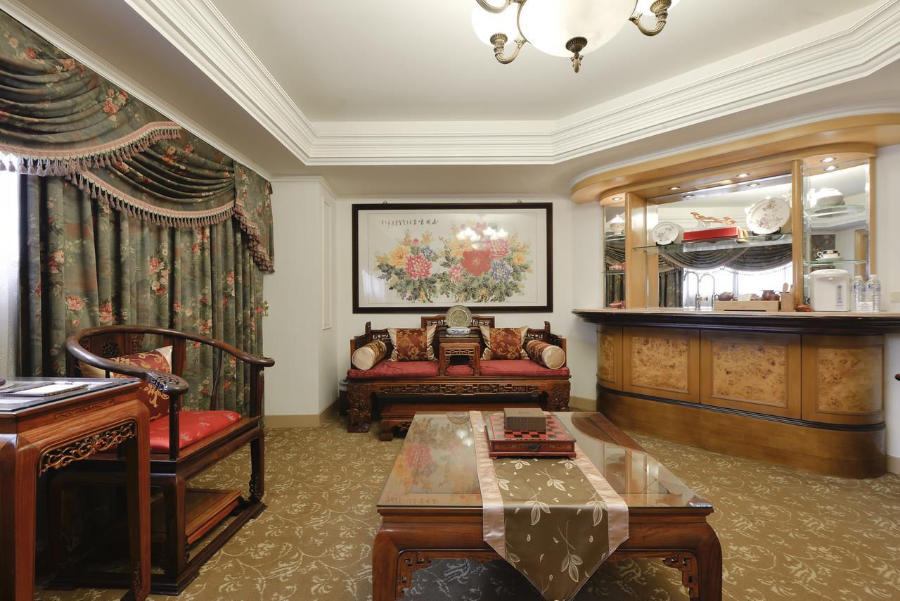 Hotel Sunshine Каосюн Екстериор снимка