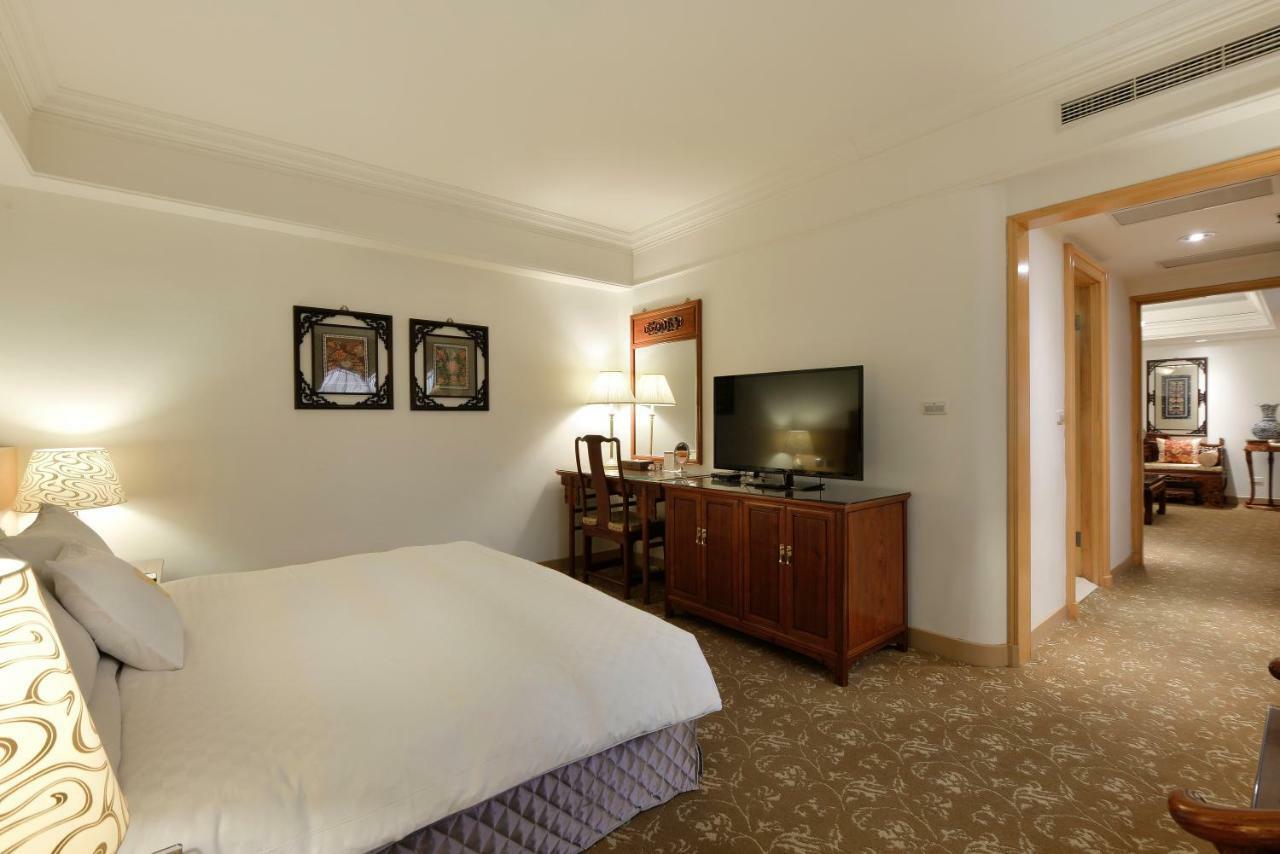 Hotel Sunshine Каосюн Екстериор снимка