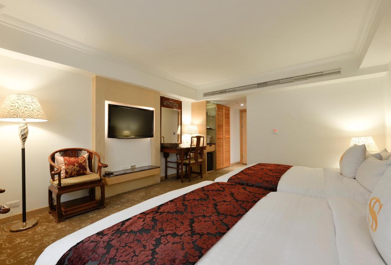 Hotel Sunshine Каосюн Екстериор снимка